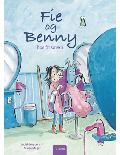 Fie og Benny hos frisøren