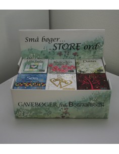 Display med 36 bøger (6...